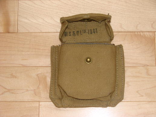 37 Web - WW2 Canadian Compass Pouch - MS&U Ltd 1943  