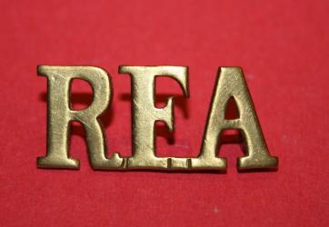 WW1 RFA Shoulder Title