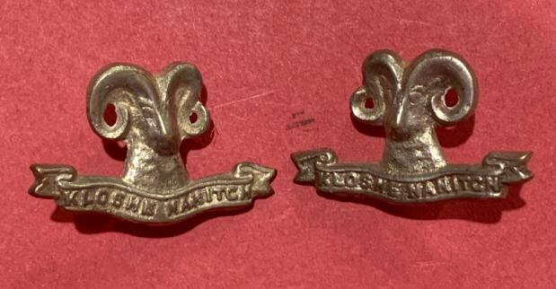 WW2 Rocky Mountain Rangers Officer Collar Badge Pair