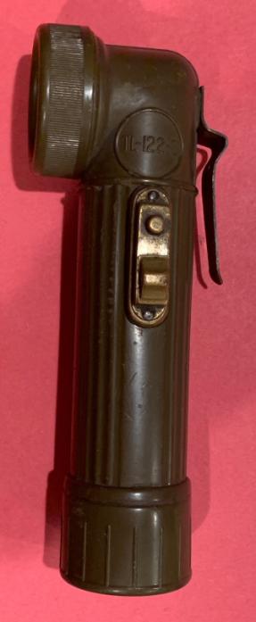 WW2 TL-122-C Angle Head Flashlight